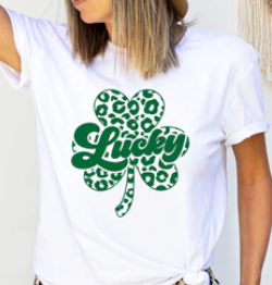 Lucky Cheetah - Green Clover print